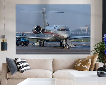 VistaJet Bombardier Global 6000. by Jaap van den Berg