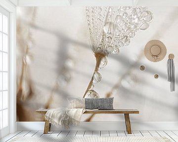 Small is fine: A little fluff among big fluff by Marjolijn van den Berg