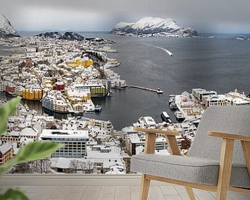 Panorama Alesund Noorwegen van Peter Moerman