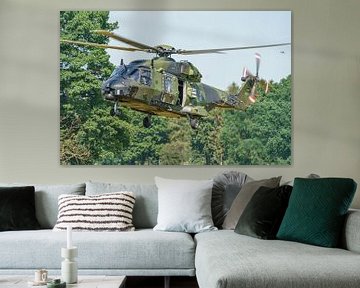 Landende NH-90 helikopter van de Luftwaffe. van Jaap van den Berg