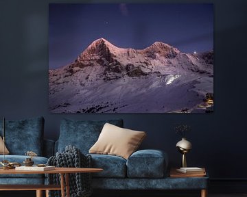 Kleine Scheidegg mit Eiger und Mönch nach Sonnenuntergang im Winter von Martin Steiner