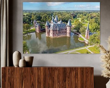 Luchtfoto van het historische kasteel de Haar in Haarzuilens in Nederland van Eye on You