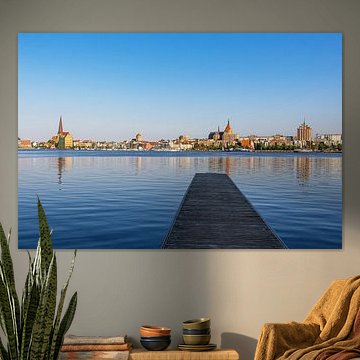 Blick über die Warnow auf die Hansestadt Rostock von Rico Ködder