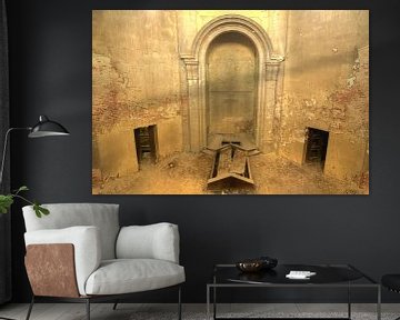 Oude crypte van On Your Wall
