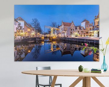 Alkmaar binnenstad Blauwe Uur van jaapFoto