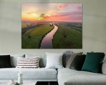 Sonnenaufgang auf der Vecht von oben gesehen im Herbst in Overijssel von Sjoerd van der Wal Fotografie