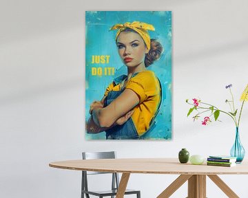 Just Do It | Vintage Retro Poster met schoonmaakster van Frank Daske | Foto & Design