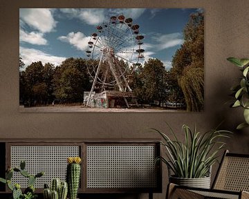 Elektrėnai, abandoned amusement park by Jasper Verolme