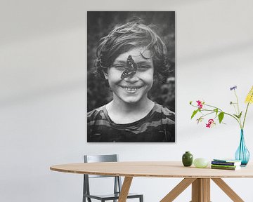 De jongen met de vlinder van Danielas ARTPicture