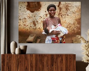 Mother and child van Aristide Koudaya