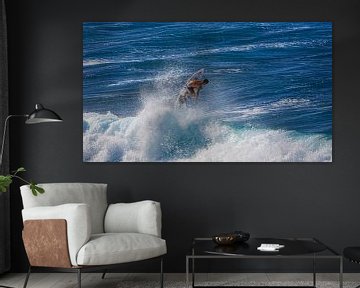 Surfen op Hookipa Beach, Maui, Hawaii van Henk Meijer Photography
