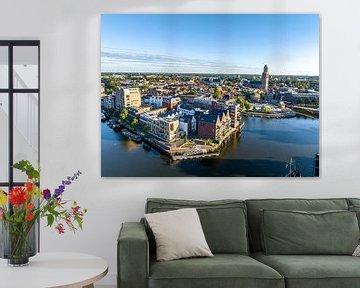 Vue aérienne de la ville de Zwolle lors d'un coucher de soleil en été sur Sjoerd van der Wal Photographie