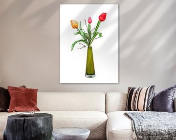 Lente decoratie met een bos tulpen op een witte achtergrond van ManfredFotos
