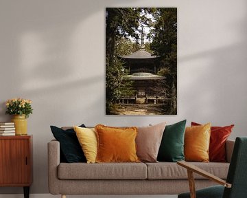 Tempel im Wald, Japan von Erik de Witte