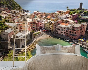 Vernazza, Cinque Terre, Italy by Jeroen Nieuwenhoff