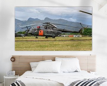 Colombiaanse legerhelikopter Mil Mi-17V5. van Jaap van den Berg