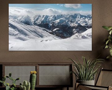 Verschneite Berggipfel im Zillertal von Kevin IJpelaar