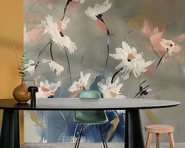 Stilleven met bloemen in pastelkleuren van Japandi Art Studio