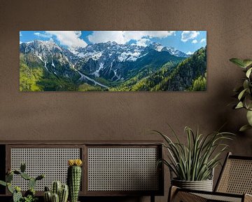 Vue aérienne des montagnes de Zgornje Jezersko au printemps sur Sjoerd van der Wal Photographie