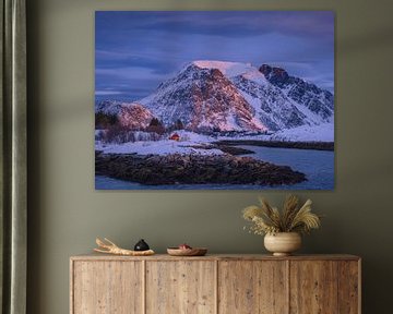 Een kleurrijke zonsopkomt op Lofoten van Andy Luberti