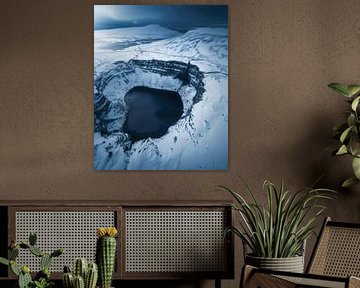 Krater in het ijs van fernlichtsicht