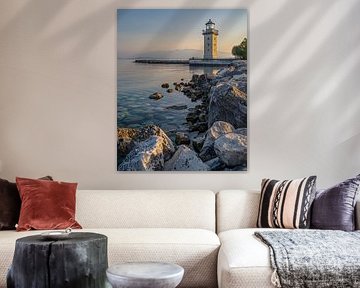 Phare à l'aube