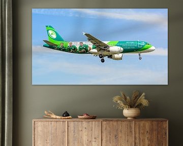 Aer Lingus Airbus A320 in Irish Rugby Team livery.