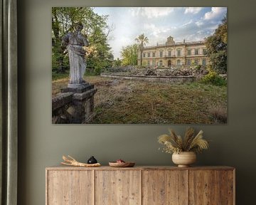Villa with stature Italy by PixelDynamik