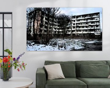 Verstilde Vergankelijkheid: Pripyat's Winterse Verlatenheid van Retrotimes