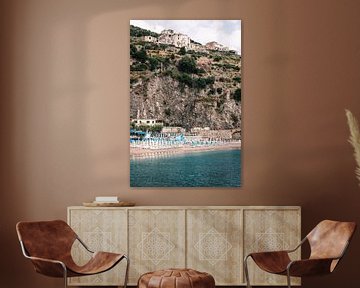 Italiaanse kustlijn van Amalfi, Minori Italië van Claire Bateman