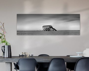 Coucher de soleil sur la plage de St. Peter Ording en noir et blanc sur Manfred Voss, Schwarz-weiss Fotografie