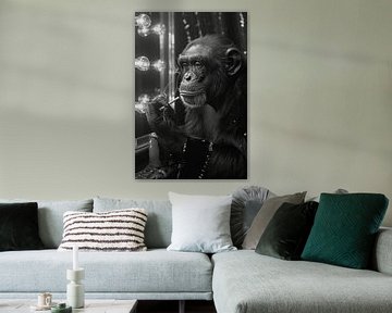 Portrait de singe glamour en noir et blanc avec une cigarette sur Felix Brönnimann
