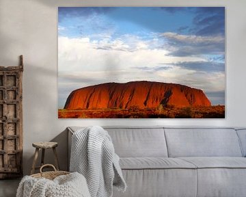 Abend Uluru (Ayers Rock) von Inge Hogenbijl