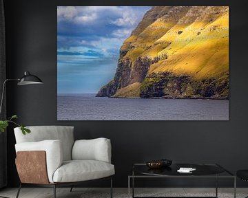 Rocher sur l'île féroïenne de Kalsoy