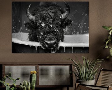 Bison in Badewanne - Ein lustiges Badezimmer Bild für Ihr WC von Felix Brönnimann