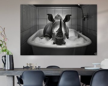 Neushoorn in bad - Een unieke badkamerfoto voor je toilet van Felix Brönnimann