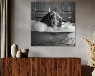 Majestätischer Löwe in der Badewanne - Ein imposantes Badezimmerkunstwerk für Ihr WC
