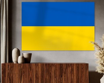 Drapeau de l'Ukraine sur de-nue-pic