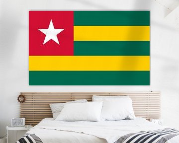 Drapeau du Togo sur de-nue-pic