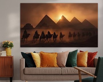 Pyramides et chameaux panorama au coucher du soleil sur TheXclusive Art