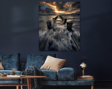 Les vagues balayent la côte