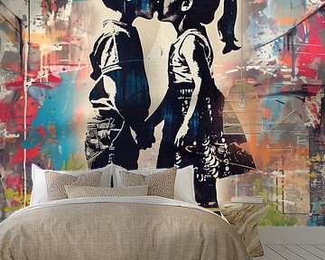 De eerste kus | Street art graffiti in Banksy stijl van Frank Daske | Foto & Design