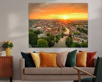 Thorbeckgracht-Kanal in Zwolle bei Sonnenuntergang im Sommer von Sjoerd van der Wal Fotografie