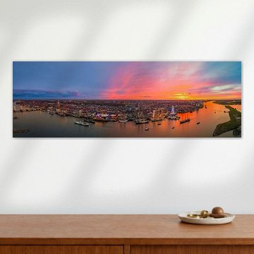 Vue panoramique aérienne de Sail Kampen au coucher du soleil