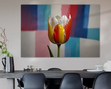 Tulipe abstraite avec motif coloré sur De Muurdecoratie