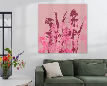 Wildblumen in hellem Neon-Pink und Lila. von Dina Dankers