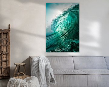 Vagues dynamiques de l'océan avec la lumière du soleil sur De Muurdecoratie