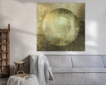 Modern Abstract in minimalisme. Goud, zilver, brons. van Alie Ekkelenkamp