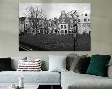 Begijnhof in Amsterdam by Barbara Brolsma