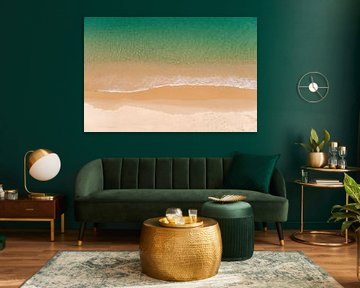 Rustig beeld van een prachtige stuk Portugees strand en groene blauwe zee